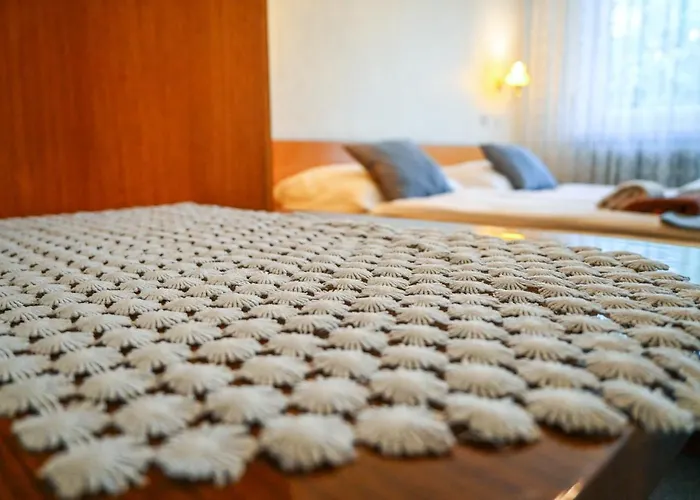 이반카 2* 블레드